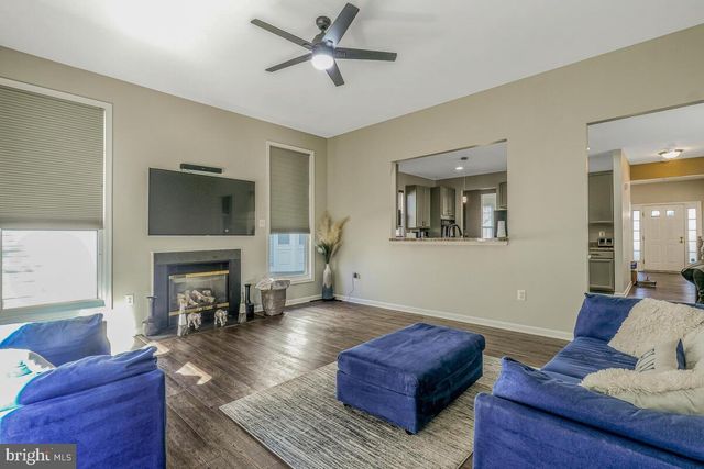 3927 HEDGEMEADE CT, White Plains, MD 20695