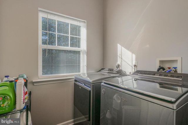 3927 HEDGEMEADE CT, White Plains, MD 20695