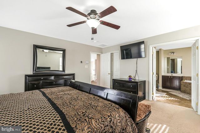 3927 HEDGEMEADE CT, White Plains, MD 20695