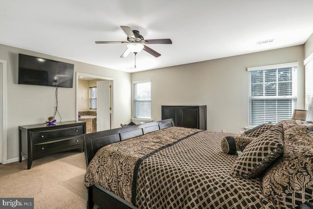 3927 HEDGEMEADE CT, White Plains, MD 20695