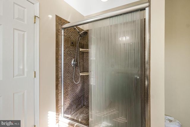 3927 HEDGEMEADE CT, White Plains, MD 20695