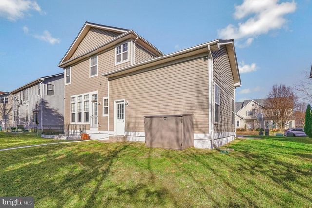 3927 HEDGEMEADE CT, White Plains, MD 20695