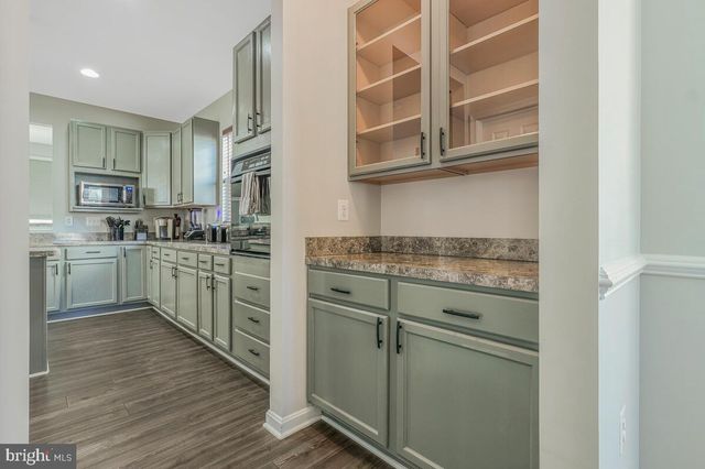 3927 HEDGEMEADE CT, White Plains, MD 20695