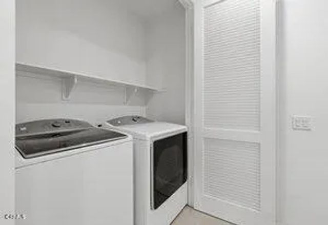 401 Castiano Street, Camarillo, CA 93012