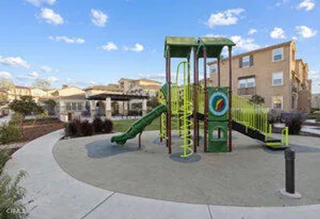 401 Castiano Street, Camarillo, CA 93012