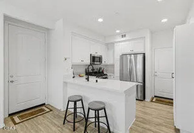 401 Castiano Street, Camarillo, CA 93012