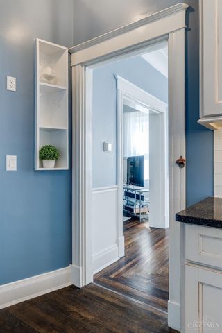 3767 Hyde Park Avenue, Cincinnati, OH 45209