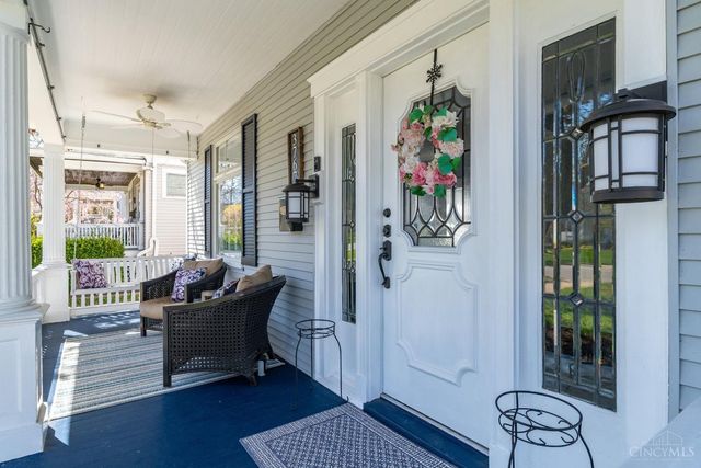 3767 Hyde Park Avenue, Cincinnati, OH 45209