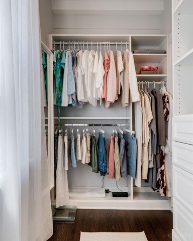 3767 Hyde Park Avenue, Cincinnati, OH 45209