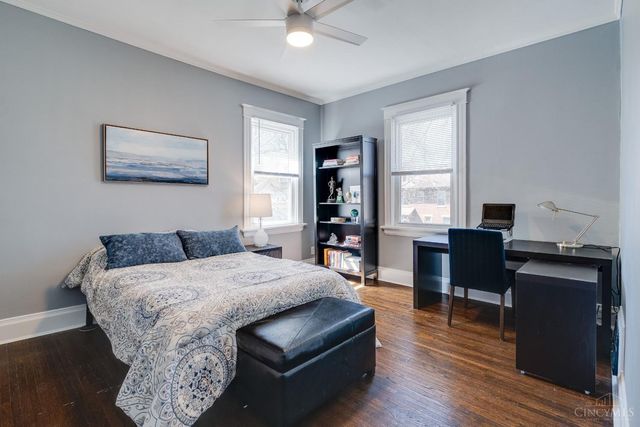 3767 Hyde Park Avenue, Cincinnati, OH 45209