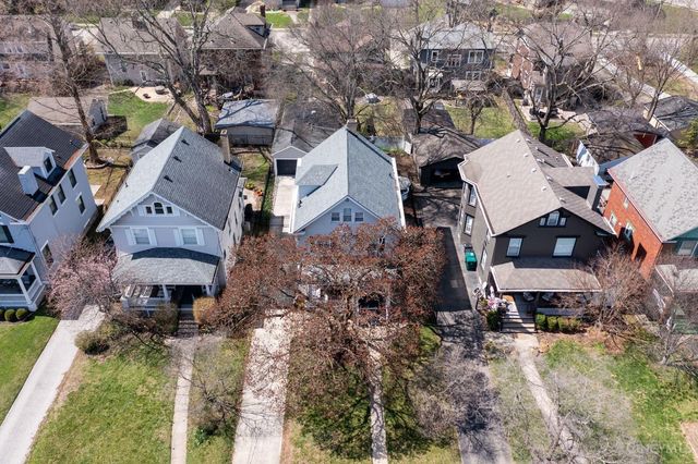 3767 Hyde Park Avenue, Cincinnati, OH 45209