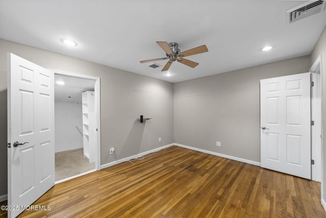 13 Sanford Street, Manalapan, NJ 07726