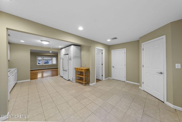 13 Sanford Street, Manalapan, NJ 07726