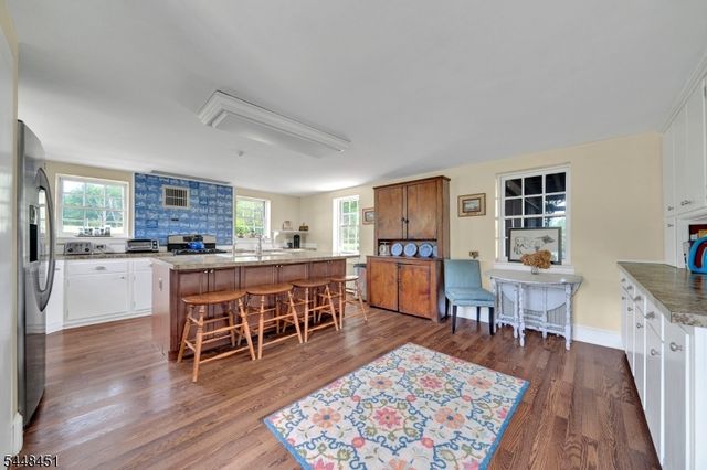 60 Hunter Rd, West Amwell Twp., NJ 08530