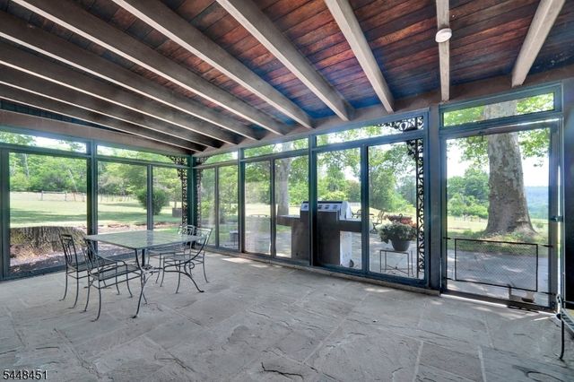 60 Hunter Rd, West Amwell Twp., NJ 08530