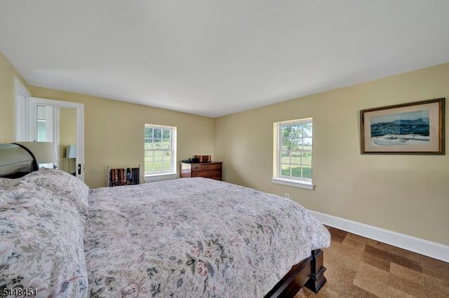 60 Hunter Rd, West Amwell Twp., NJ 08530