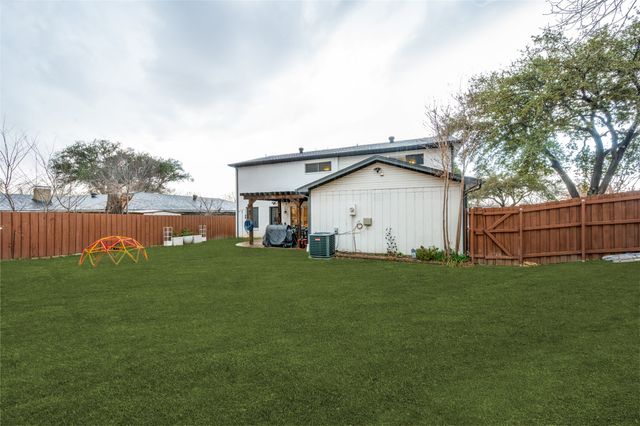 1616 Camero Drive, Carrollton, TX 75006