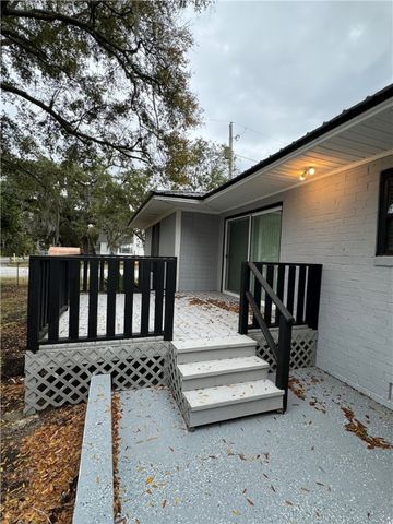 627 Newcastle Street, Brunswick, GA 31520