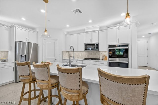 1583 Pacific Baza Street, Las Vegas, NV 89138