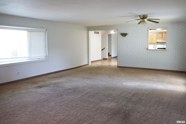 1508 SPRINGFIELD Road, East Peoria, IL 61611