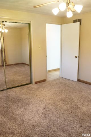 1508 SPRINGFIELD Road, East Peoria, IL 61611