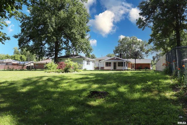 1508 SPRINGFIELD Road, East Peoria, IL 61611