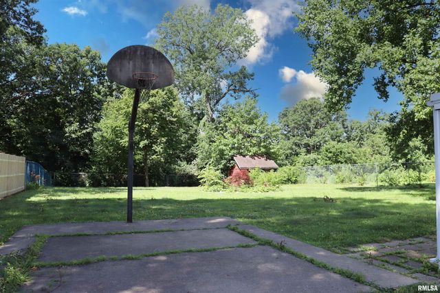 1508 SPRINGFIELD Road, East Peoria, IL 61611
