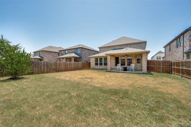 2328 Willow Garden Drive, Little Elm, TX 75068