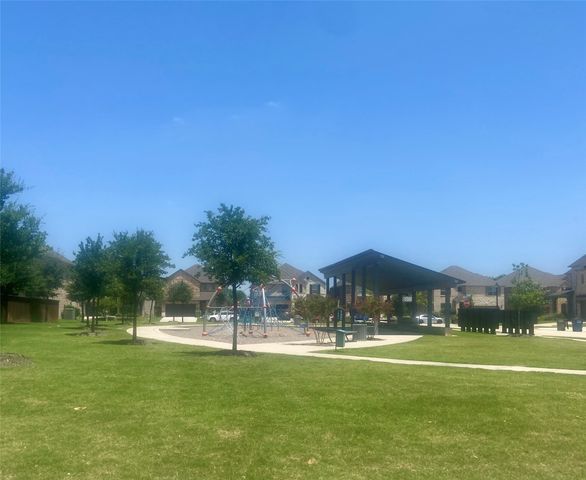 2328 Willow Garden Drive, Little Elm, TX 75068