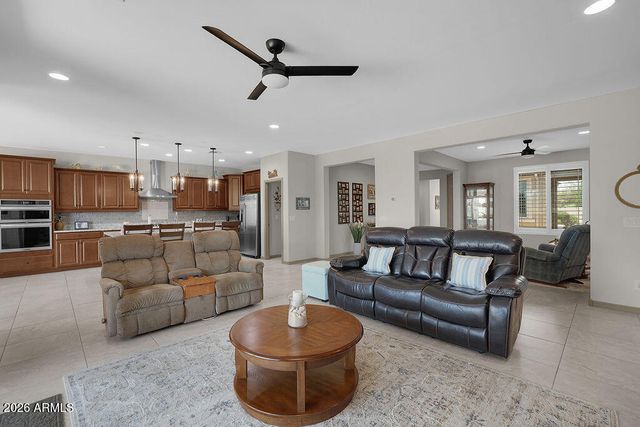 6315 S 24TH Place, Phoenix, AZ 85042