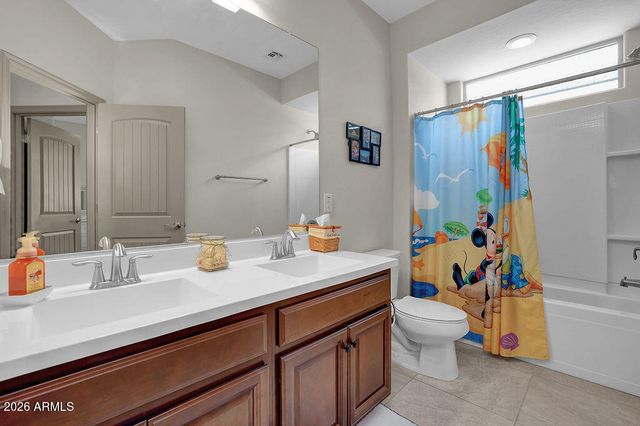 6315 S 24TH Place, Phoenix, AZ 85042