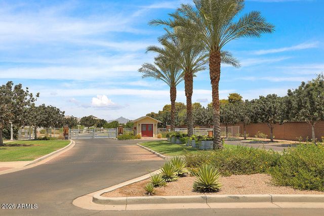 6315 S 24TH Place, Phoenix, AZ 85042