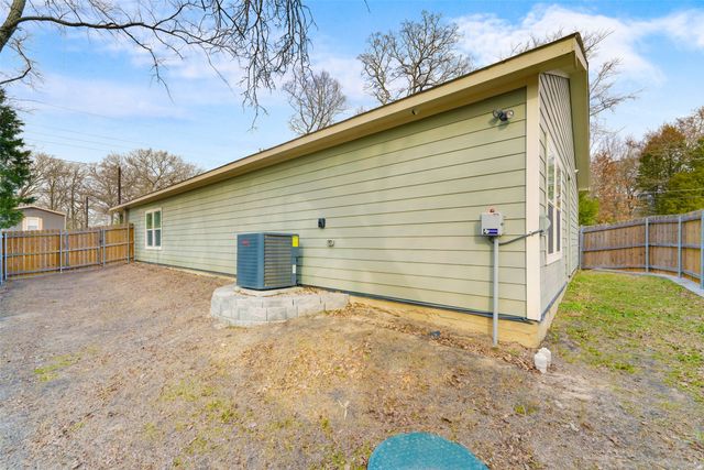 101 Inca Trail, Mabank, TX 75156