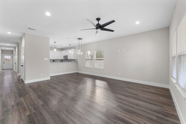 101 Inca Trail, Mabank, TX 75156