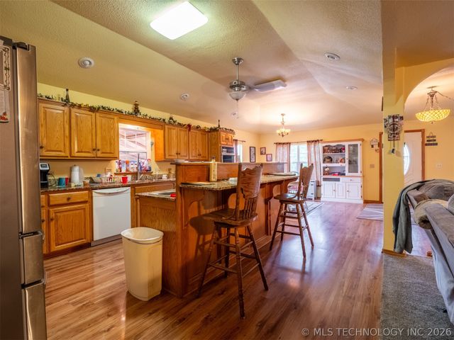 383 Council Tree, Canadian, OK 74425