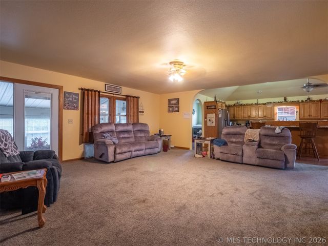 383 Council Tree, Canadian, OK 74425