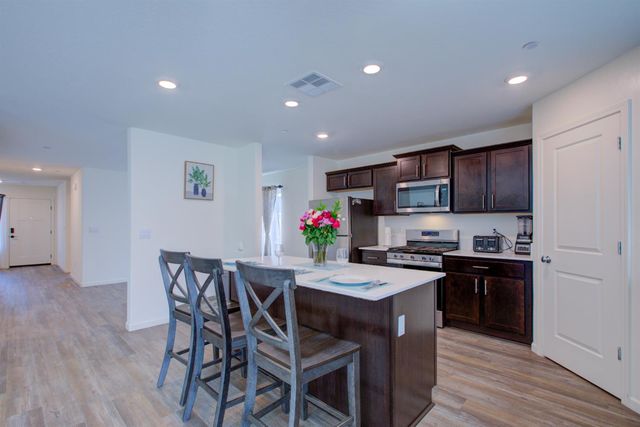 218 Bryce Canyon, Merced, CA 95341