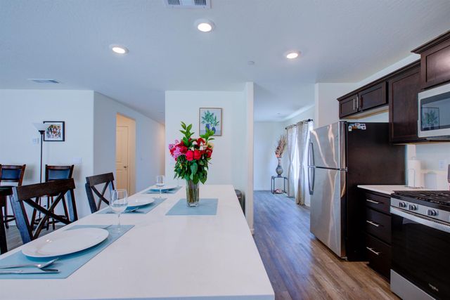 218 Bryce Canyon, Merced, CA 95341