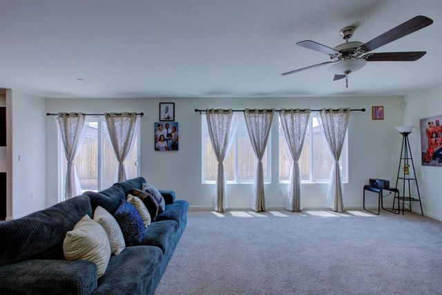 218 Bryce Canyon, Merced, CA 95341