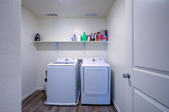 218 Bryce Canyon, Merced, CA 95341