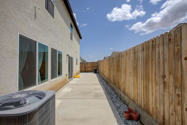 218 Bryce Canyon, Merced, CA 95341