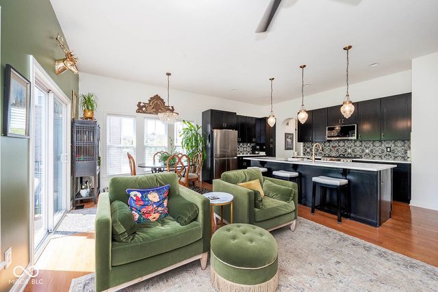 960 Brownstone Trace, Carmel, IN 46032