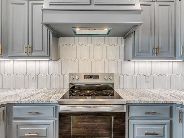 1228 Jerzee Mae Rd, Blanchard, OK 73010