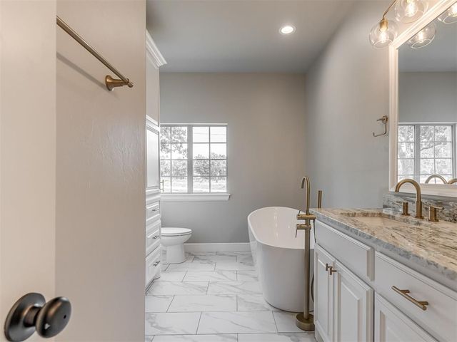 1228 Jerzee Mae Rd, Blanchard, OK 73010