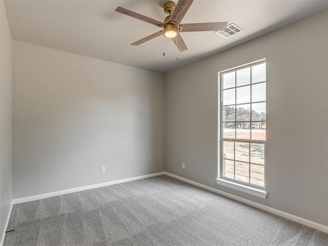 1228 Jerzee Mae Rd, Blanchard, OK 73010