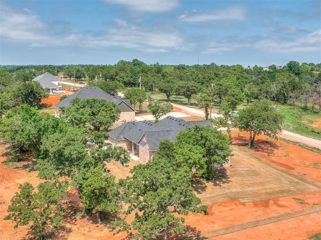 1228 Jerzee Mae Rd, Blanchard, OK 73010