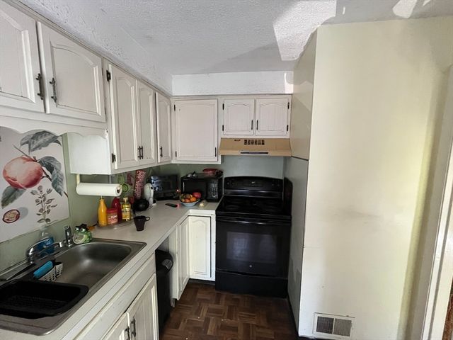 3 Gooseneck 127, Swampscott, MA 01907