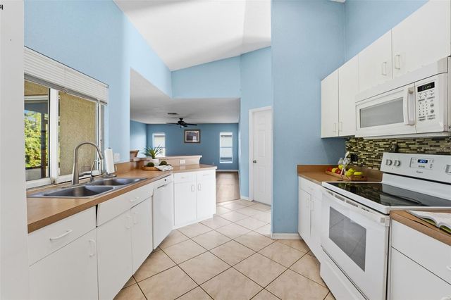 1712 LANSDALE AVENUE, North Port, FL 34286