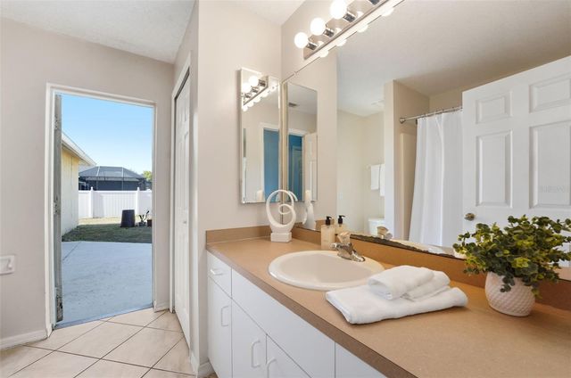 1712 LANSDALE AVENUE, North Port, FL 34286