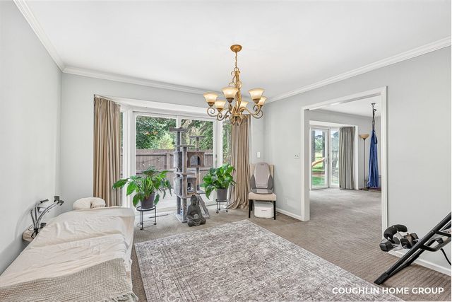 1330 Ridgewood Drive, Hastings, MI 49058